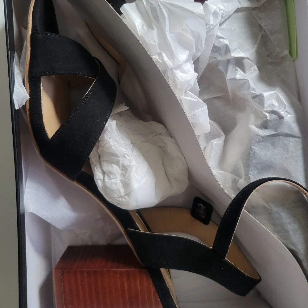 Kensie Exalia Black Suede Block Heel‎ Sandals – Women's Size 9